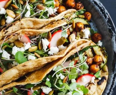 chickpea arugula and pita bread salad