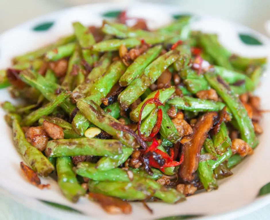 green beans with tahini