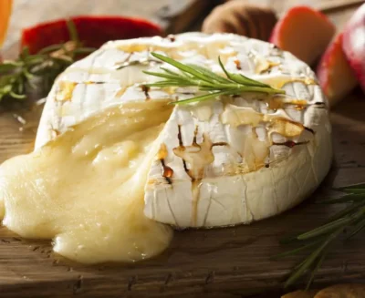 Baked Camembert with Honey and Walnuts