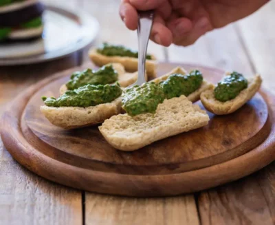 Pesto Spread